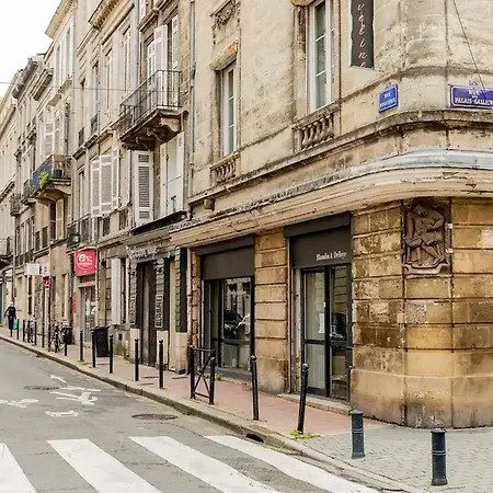 Spacieux Hypercentre Tram Direct Gare Ou Aeroport Apartment *